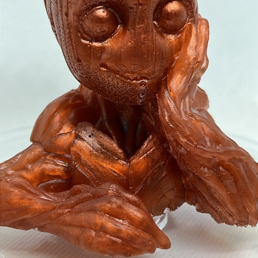 Resin Groot - Picture 11 of 16